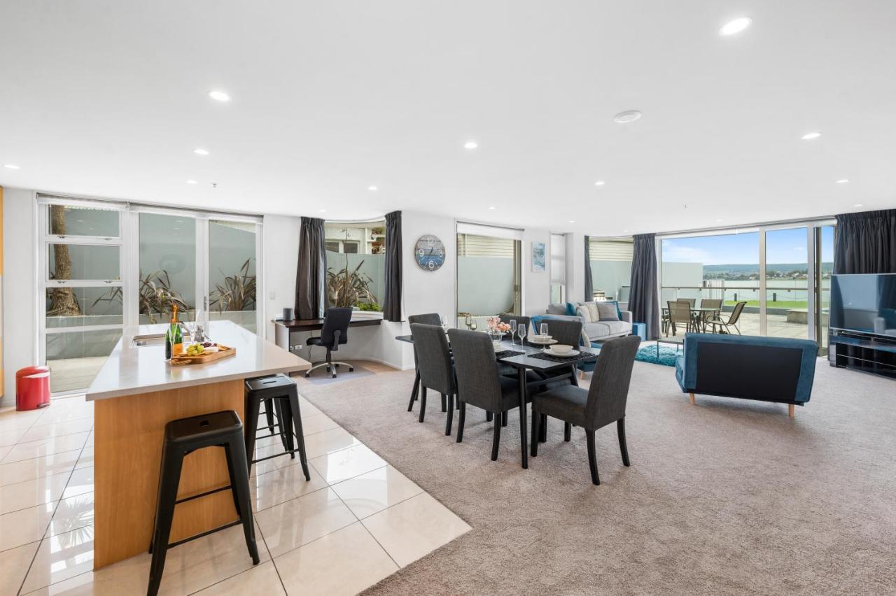 Lakeside Apartment Waimahana 1 Taupo Luaran gambar