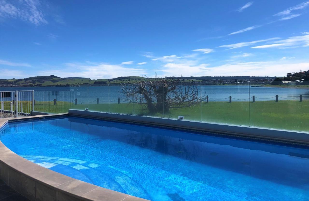 Lakeside Apartment Waimahana 1 Taupo Luaran gambar